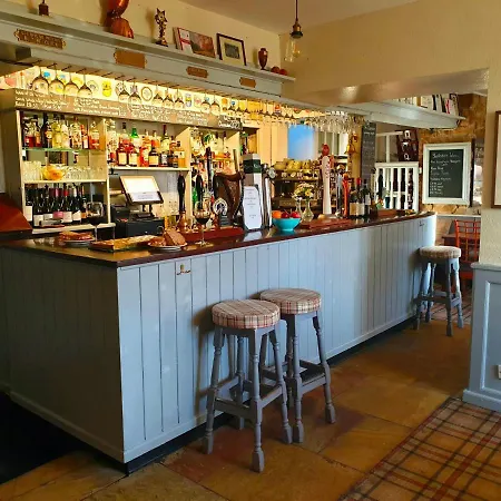 Värdshus The Clarendon Country Pub With