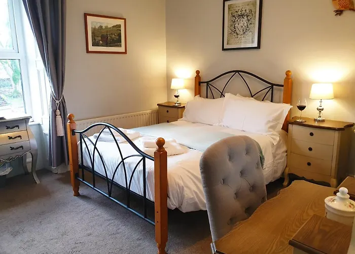 The Clarendon Country Pub With