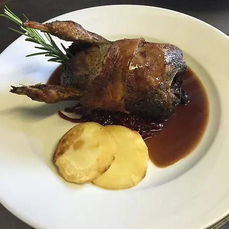 The Clarendon Country Pub With